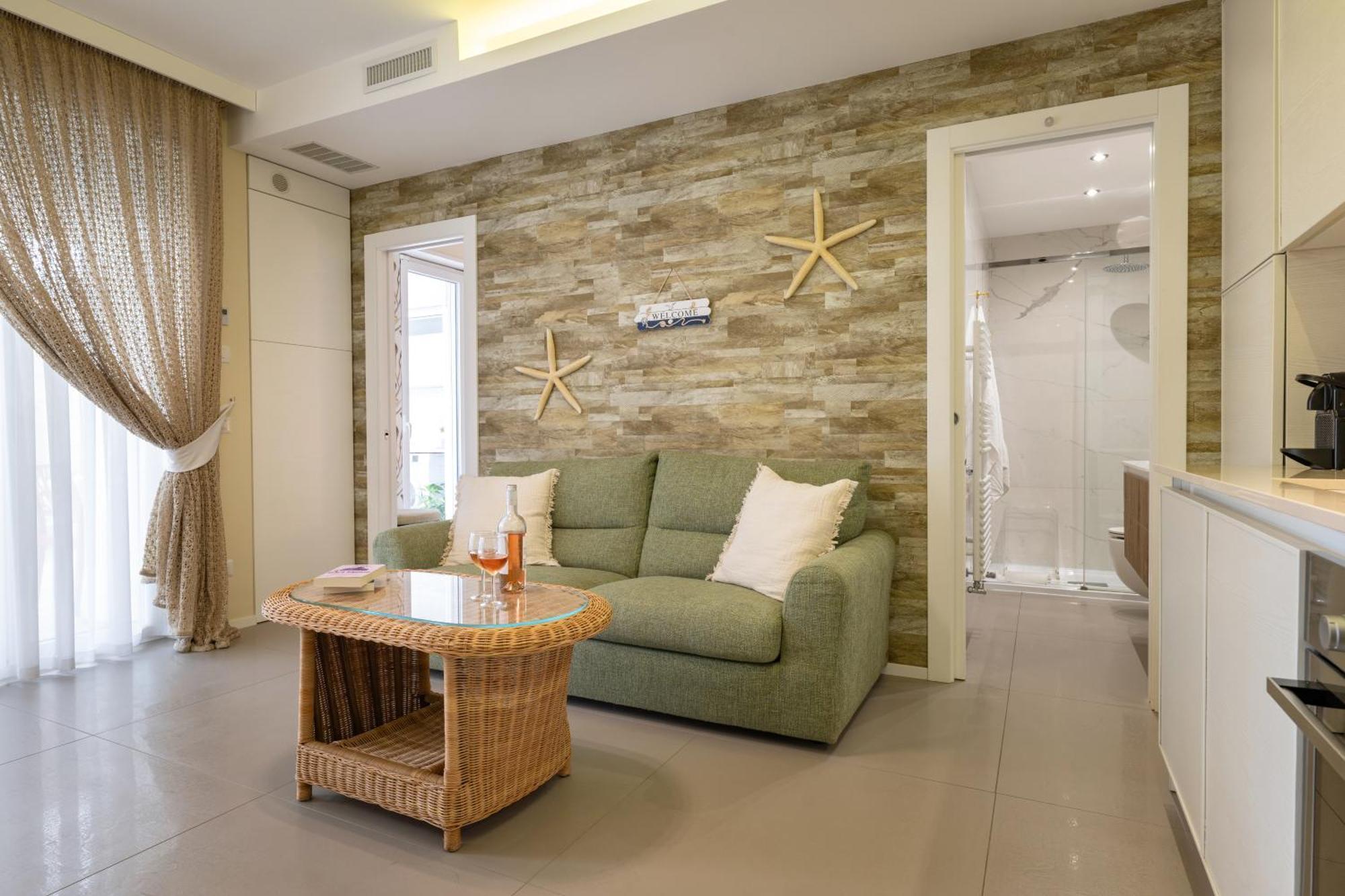 Cozy Marine Apt With Jacuzzi - 250Mt From Sea 폴리나노 아마레 외부 사진