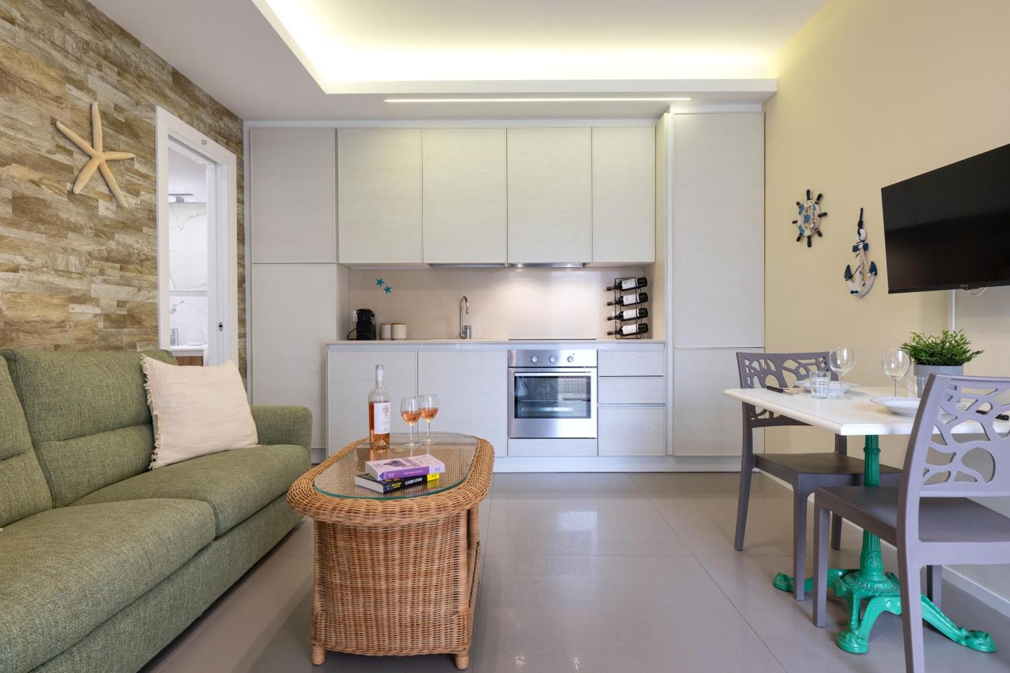 Cozy Marine Apt With Jacuzzi - 250Mt From Sea 폴리나노 아마레 외부 사진